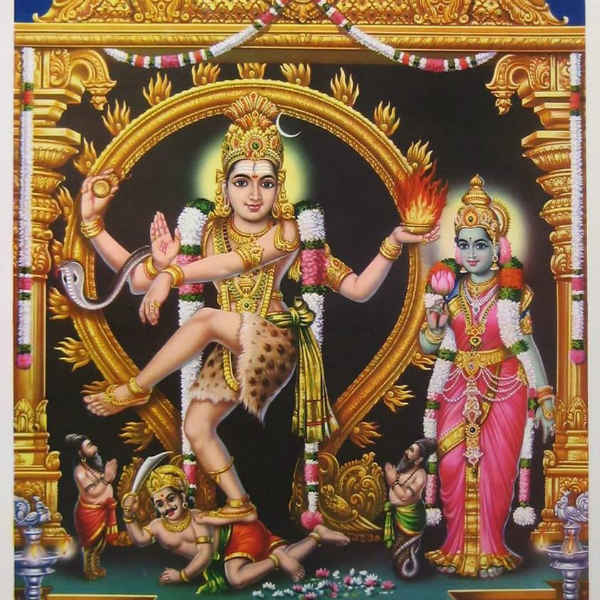 பொன்னால் வேயப்பட்ட கருவறை 