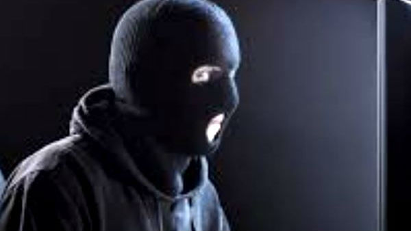 அதிரடி சோதனை 