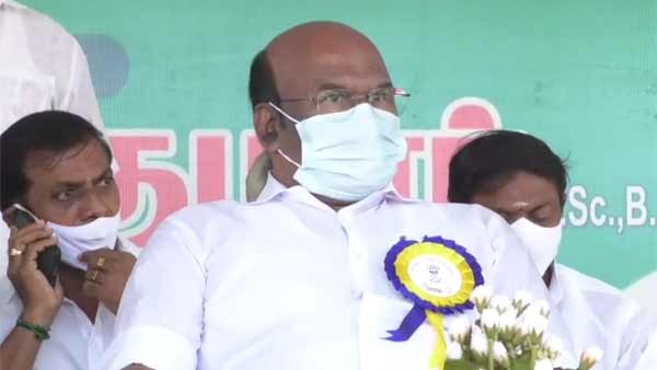 அதிமுக புகழ் வெளிச்சம் 