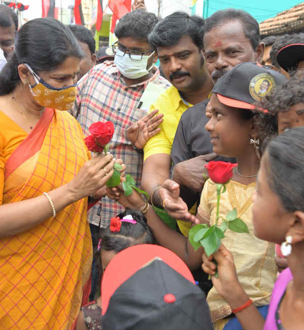 10 ஆண்டுகாலம் 