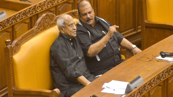 எதிரான தீர்மானம் எதிரான தீர்மானம்