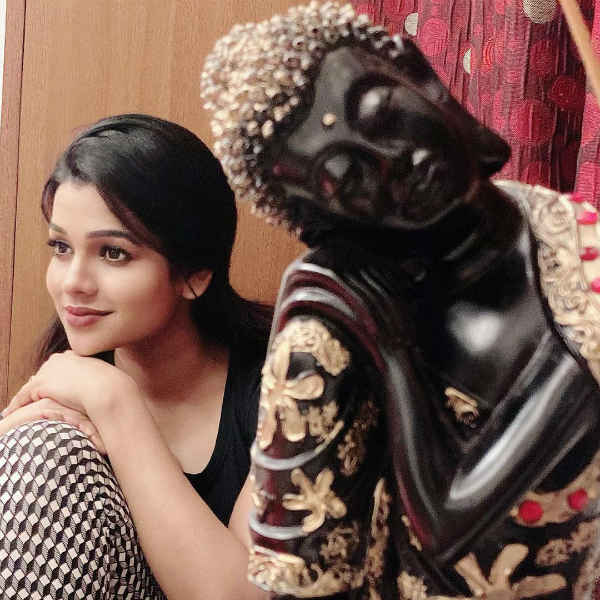 கிளாமரிலும் கலக்கல் 