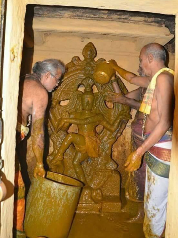 மரகத நடராஜர் அபிஷேகம் 
