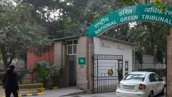 ஐஏஏஸ் அதிகாரிகள் 