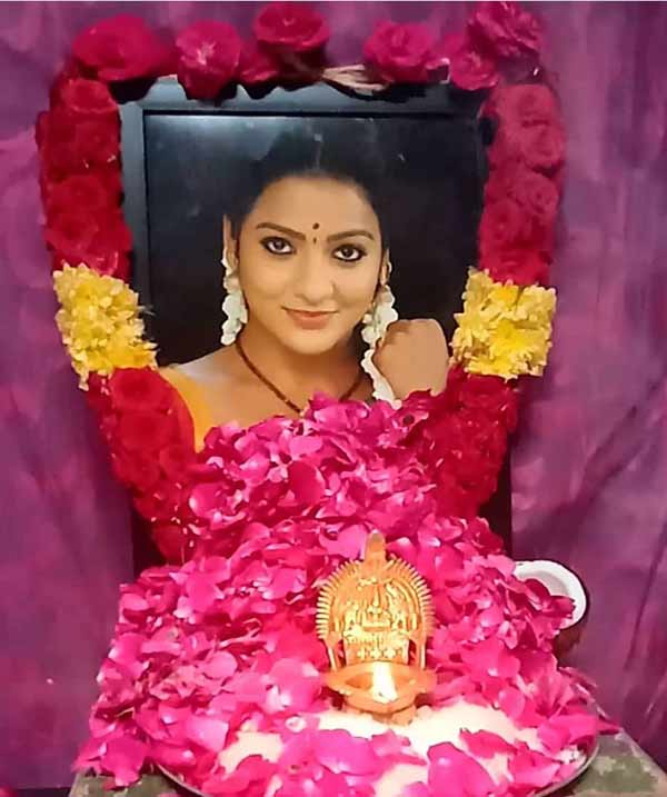 இறந்து 2 நாளாச்சு 