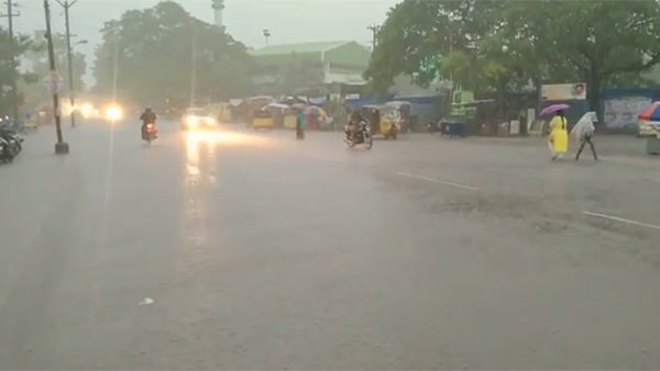 There will be moderate rains in Tamilnadu and Puducherry There will be moderate rains in Tamilnadu and Puducherry