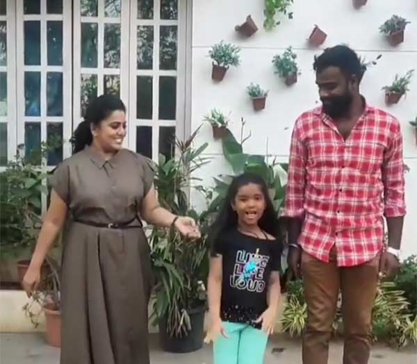 மாமியாராக அசத்தல் 