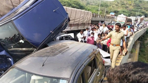 டிரைவரின் அலட்சியம் 