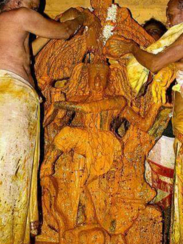 படிக்கல்லாக மாறிய பாறை 