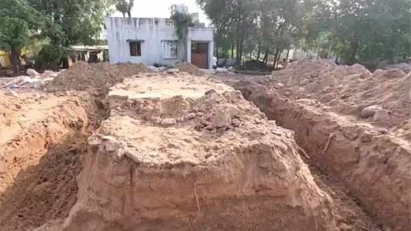 மறுக்கும் கிராமம் மறுக்கும் கிராமம்