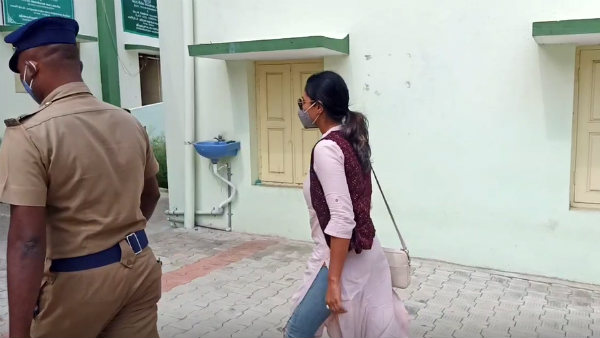 தனித்தனியாக விசாரணை 