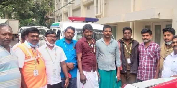 ஆம்புலன்ஸ் ஆம்புலன்ஸ்