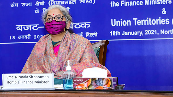 யாருக்கு, என்ன எதிர்பார்ப்பு : 