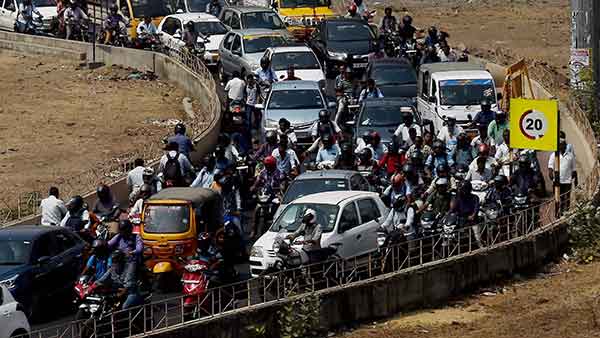 இசிஆர் சாலை 