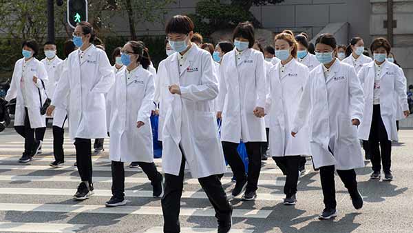 சீனர்கள் கடும் எதிர்ப்பு 