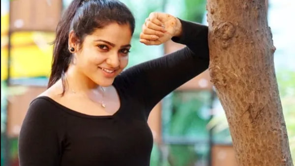 பெண் ஜோதிடர் 