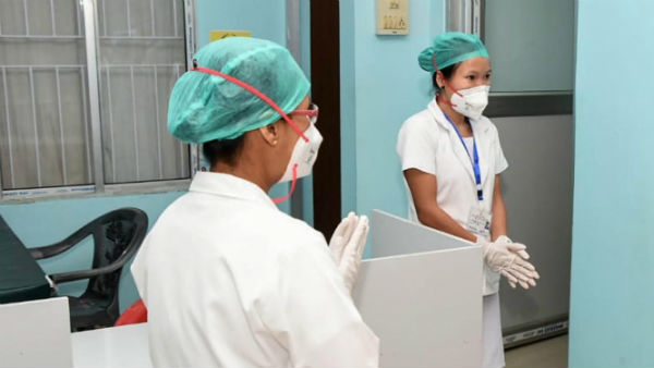 21,000 செவிலியர்களுக்கு 