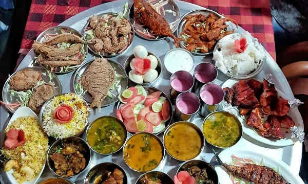 12 விதமான உணவுகள் 12 விதமான உணவுகள்