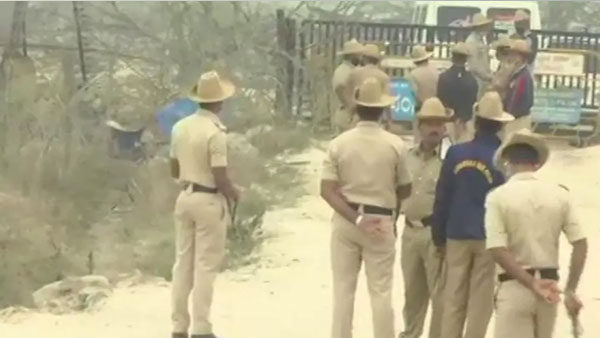 காயம் அடைந்தனர் 