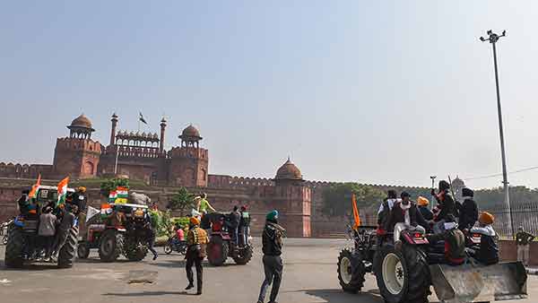 திசைமாறிய டிராக்டர் பேரணி 