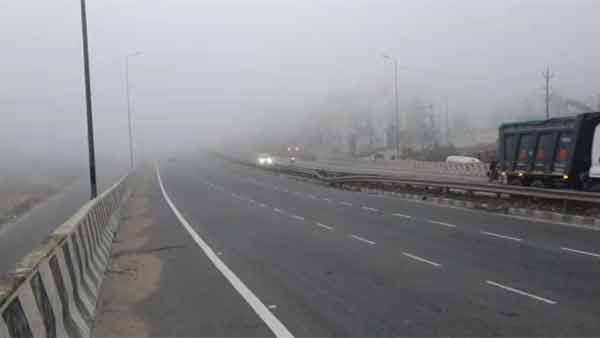 Heavy snowfall reported in Bangalore and Hosur 