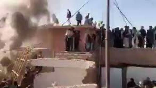 இந்து கோயில் இடிப்பு 