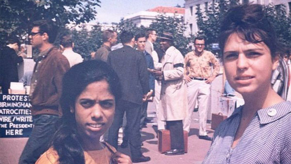 கமலா தரும் கவுரவம் 