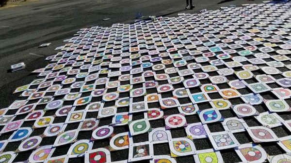 கோலமிட்டு வரவேற்பு