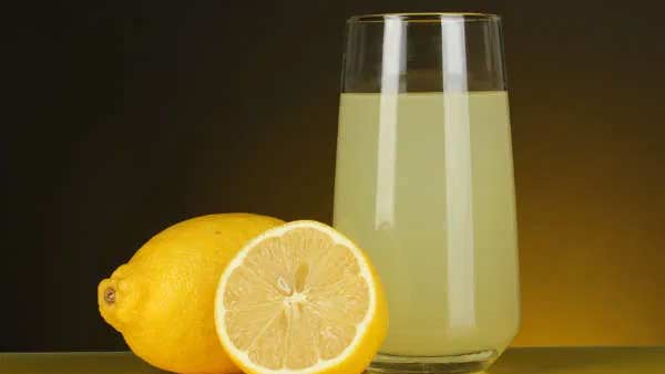  எலுமிச்சை சாறு 