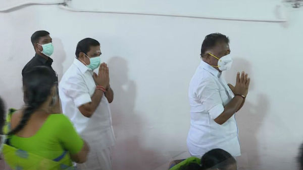 அதிமுக முதல்வர் வேட்பாளர் 