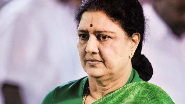 உளவுத் துறைக்கு தகவல் 
