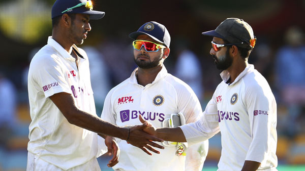 கபில்தேவ் ஆட்டம் 