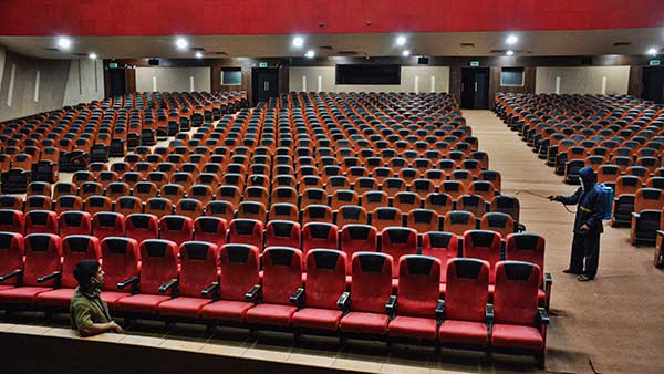 Tamil Nadu to allow 100% of the audience in theaters Union Home Ministry Tamil Nadu to allow 100% of the audience in theaters Union Home Ministry