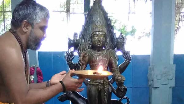 27 நட்சத்திரகாரர்கள் வழிபட வேண்டிய பைரவர்கள் 