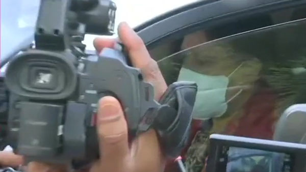 TTV Dinakaran explains reason behind why admk party flag in sasikalas car 