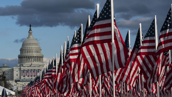 மூன்று பேர் 