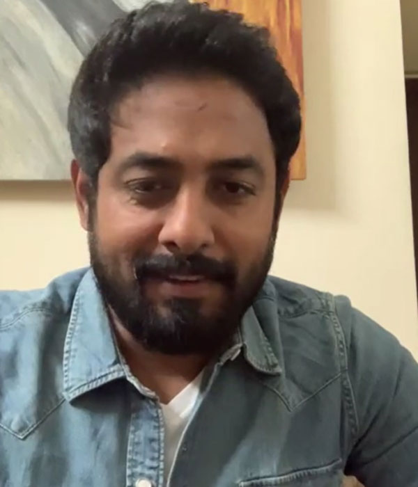 ரசிகர்கள் வெயிட்டிங் 