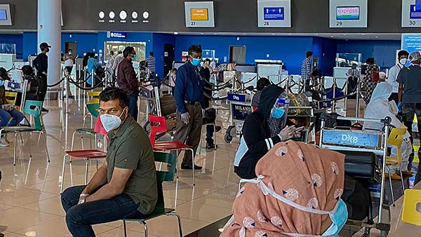 இந்தியர்கள் அதிருப்தி இந்தியர்கள் அதிருப்தி