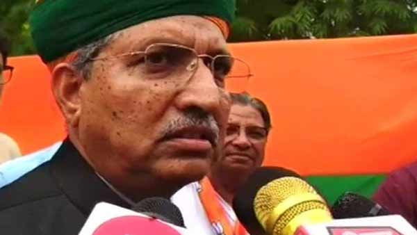 அர்ஜூன் மேக்வால் வீடியோ அர்ஜூன் மேக்வால் வீடியோ