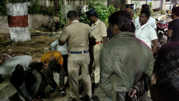 போலீசார் விசாரணை போலீசார் விசாரணை