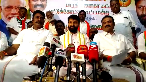 அதிமுகவில் சசிகலா 