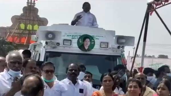 முதல்வர் பழனிசாமி 