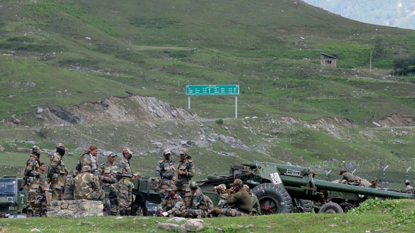 இந்திய வீரர்கள் 20 பேர் வீர மரணம் 