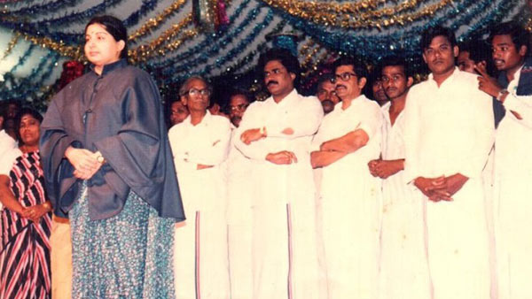 எஸ்டிஎஸ் தனி கட்சி எஸ்டிஎஸ் தனி கட்சி