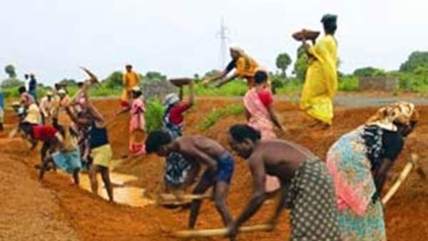முடங்கிய பொருளாதாரம் 