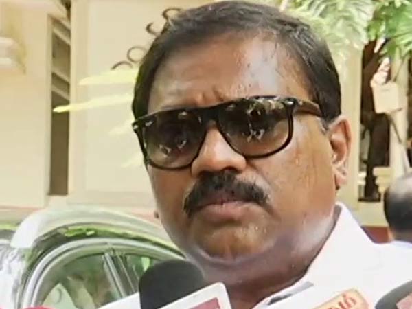 ஜெ.வுடன் மோதல்- தலைமறைவு ஜெ.வுடன் மோதல்- தலைமறைவு