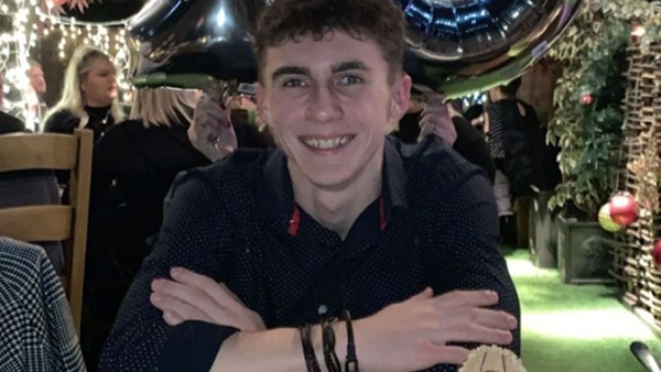 உலகம் தலைகீழாகிவிட்டதே உலகம் தலைகீழாகிவிட்டதே