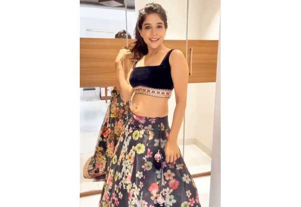 பெருசா வரலையே 