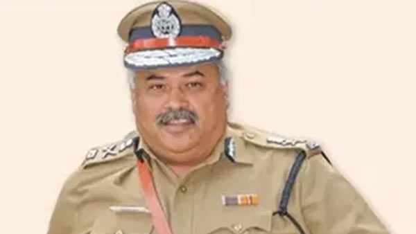 பிடியில் இருந்து தப்பிய பெண் பிடியில் இருந்து தப்பிய பெண்