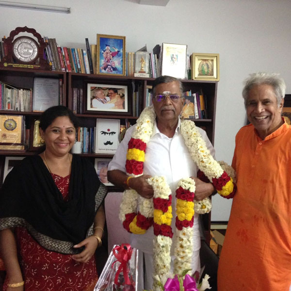 இலங்கை பாஜகவில் சிங்களவர் 